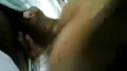 বড় সুন্দরী মহিলা বাংলা চোগা চুদি