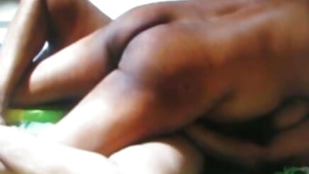 কিডস প্রেম, কিন্তু একটি বাংল চোদা চুদি গম্ভীরভাবে বড়